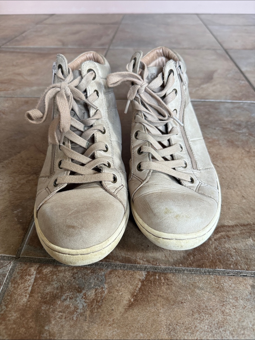 Taos Women's High-Top Casual Sneakers in Light Beige (9)